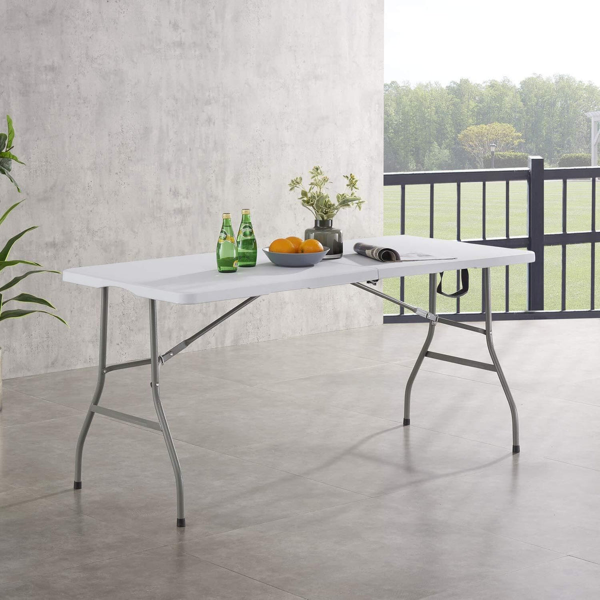 Rectangular resin folding table with carry handle   6 ft