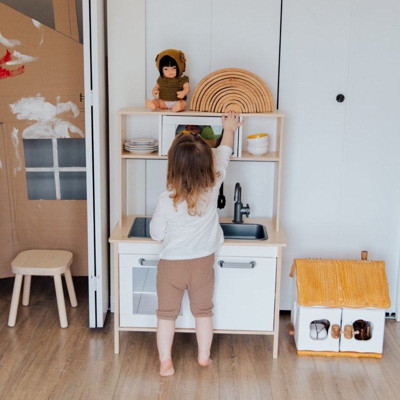 Transform Your Playroom with a Stylish Kids Play Kitchen Set