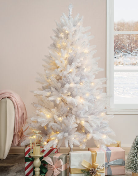 Bonnie Minimalist Christmas Tree - 6